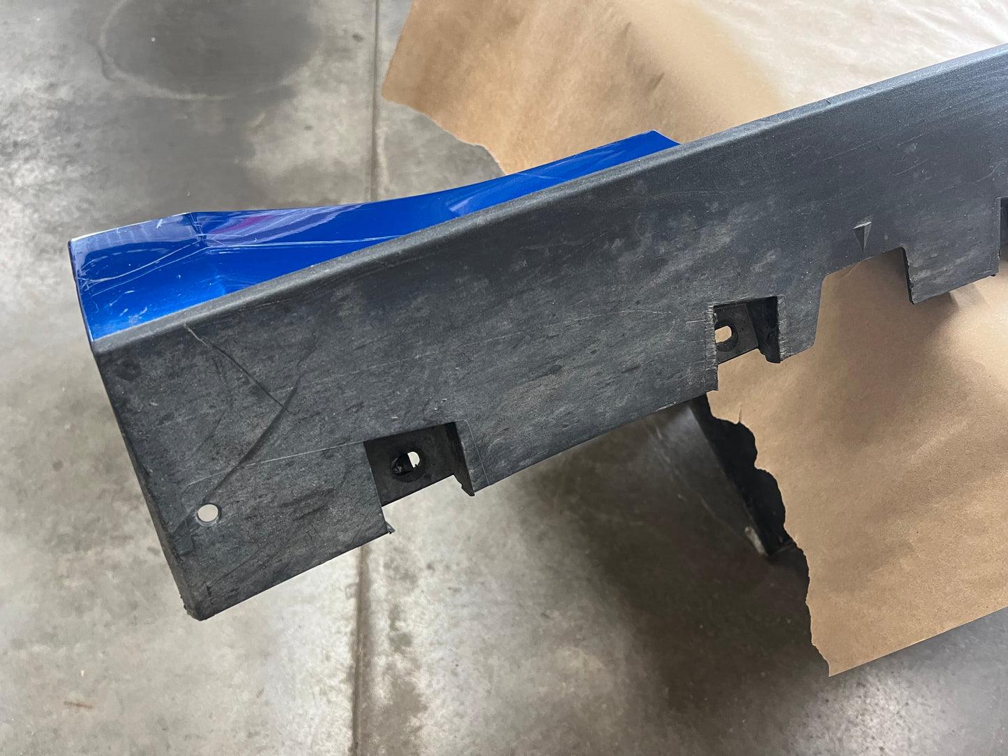 2015-2022 Mustang GT V6 LH Side Skirt Molding Driver Side Blue N6