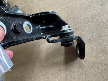 2015-2023 Ford Mustang GT GT500 GT350 Door Hinges RH Passenger Upper Lower Black
