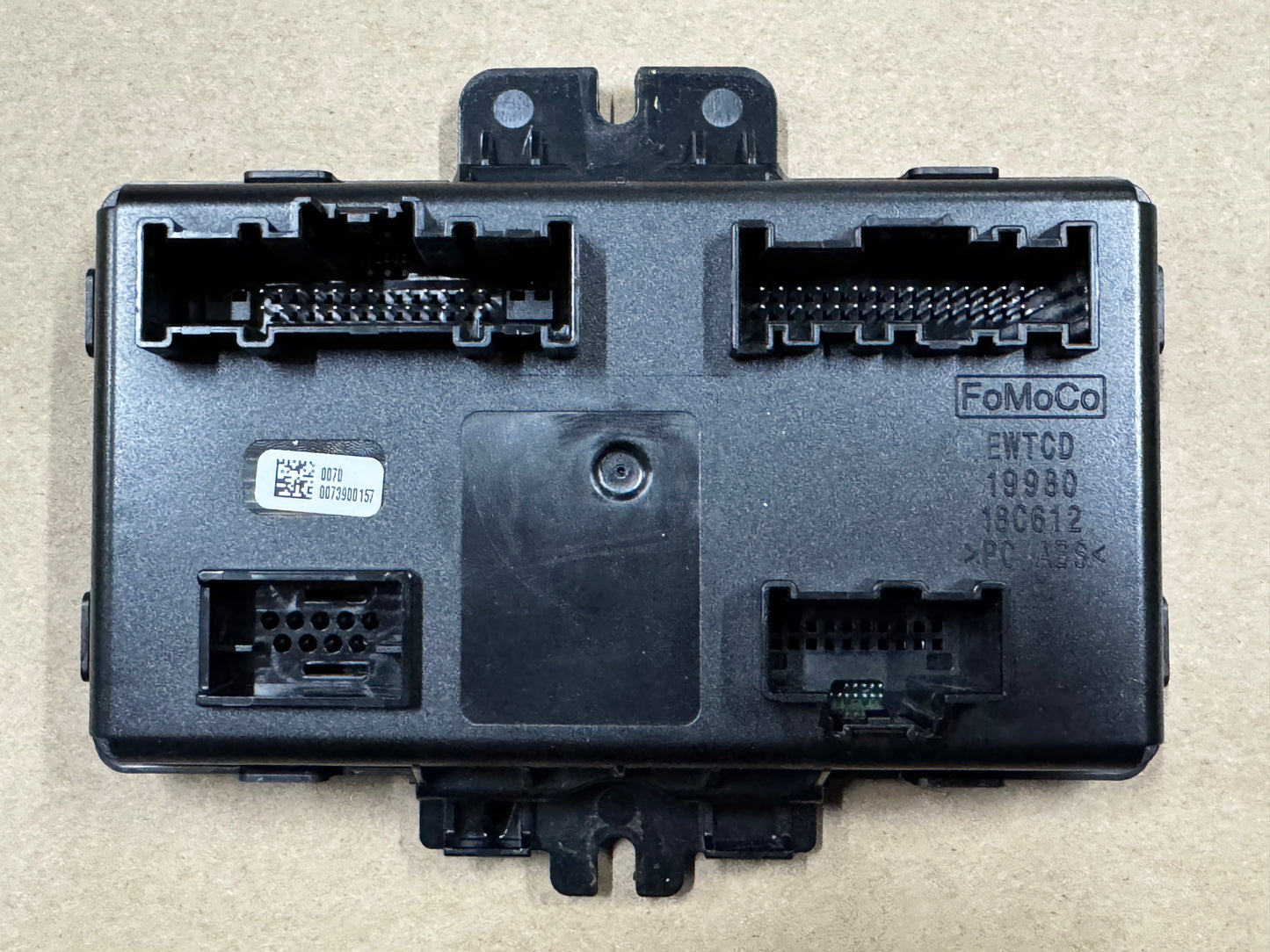 2024-2025 Mustang S650 Ford Temperature Climate Control Module PR3T-18C612-BD