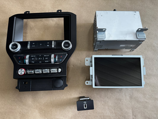 2022 Ford Mustang GT Touch Screen, Face Plate, Radio, Module USB Port - OEM