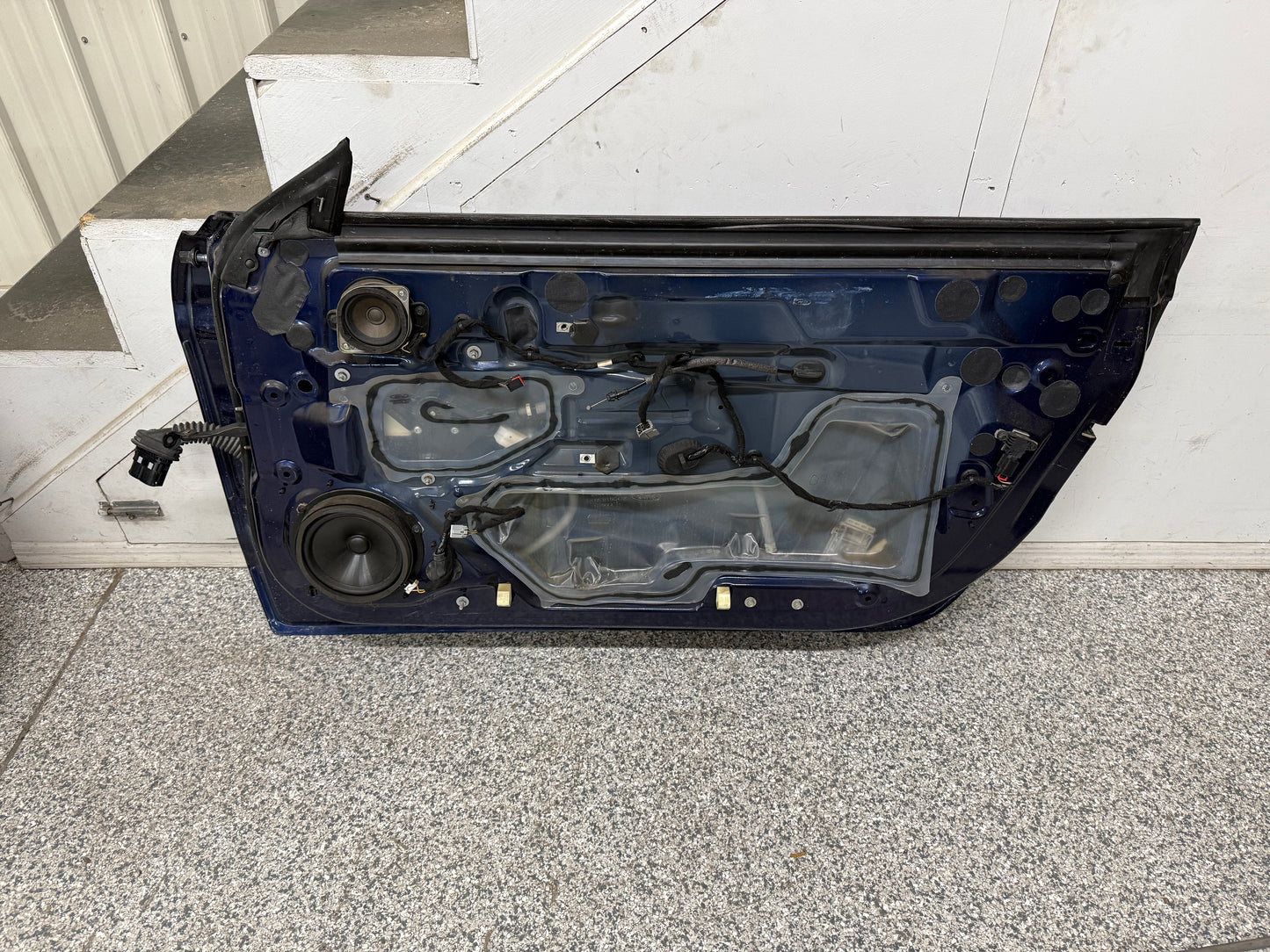 2015-2023 Ford Mustang GT EcoBoost RH Passenger Side Door Complete w/Glass