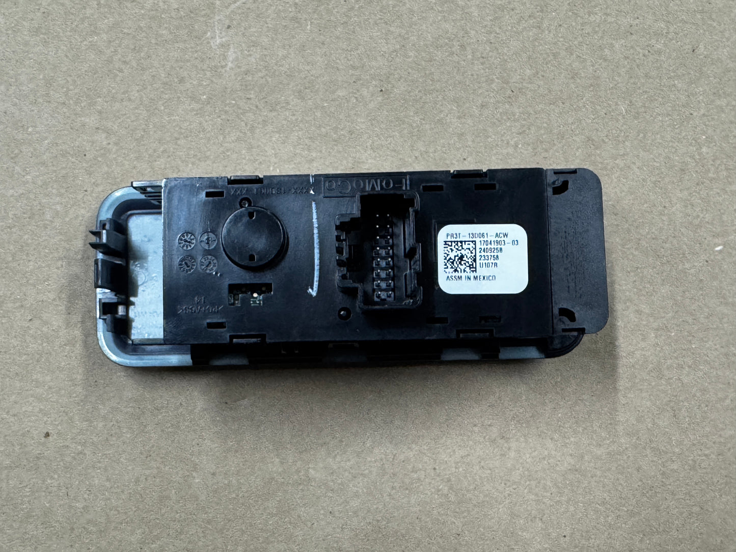 2024-2025 Ford Mustang Headlight Switch