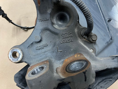 2015-2020 Ford Mustang 5.0L GT LH Driver Side Front Spindle Knuckle Hub