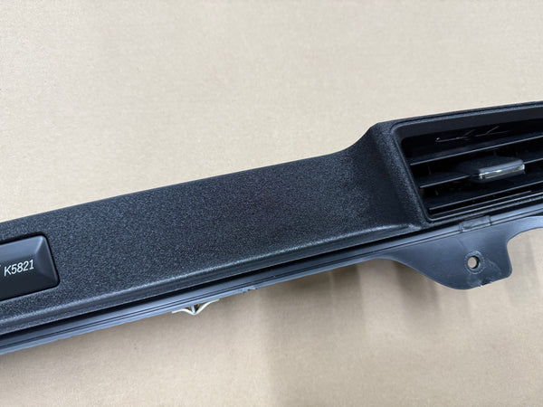 2018-2023 Ford Mustang 5.0 GT Coupe RH Passenger Front Seat Belt Safety – OEM