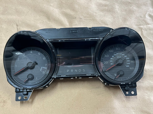 2019-2020 Mustang GT 10R80 Instrument Dash Cluster Speedometer 165 mi Automatic