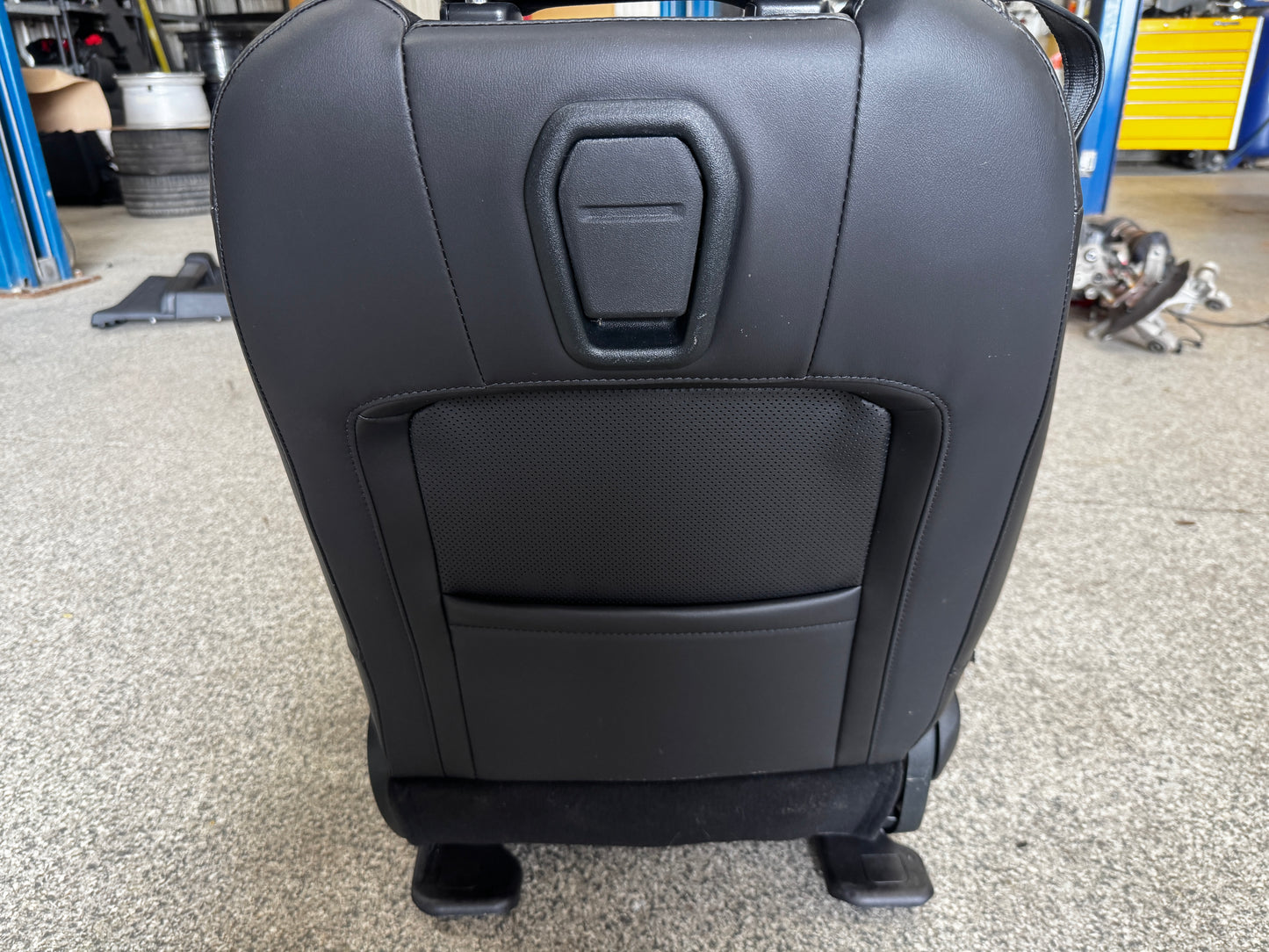 2018-2023 Ford Mustang Mach One RH Passenger Seat Black Leather Heated Cooled
