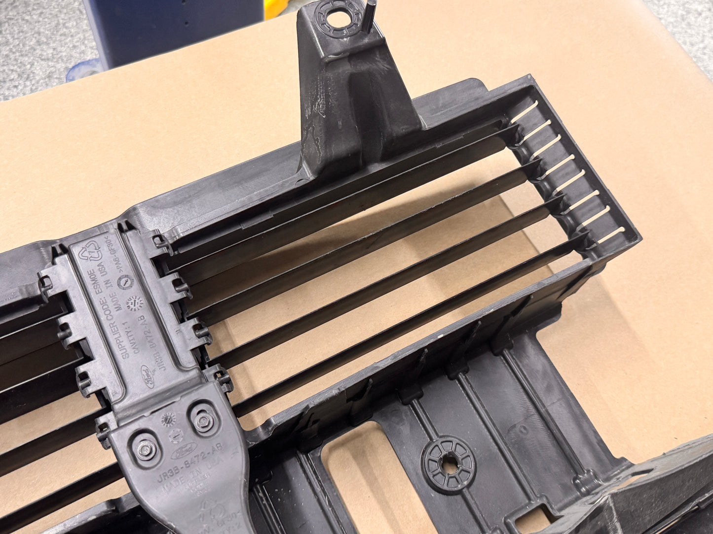 2018-2023 Ford Mustang GT Radiator Air Shutter Grille Assembly