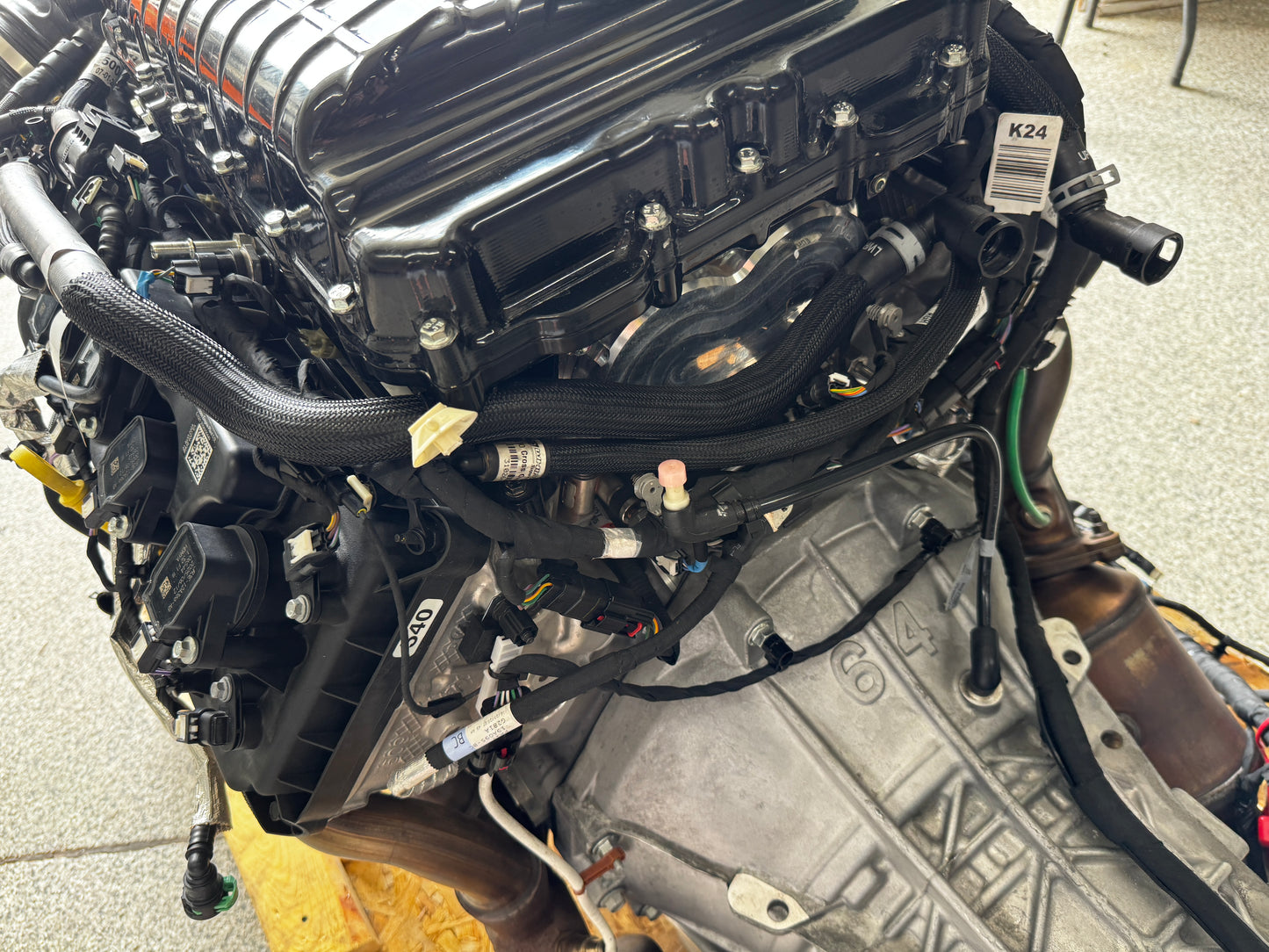 2025 Mustang 5.0 Coyote Gen 4 VMP Supercharged Engine Drivetrain 10R80 650 5k Mi