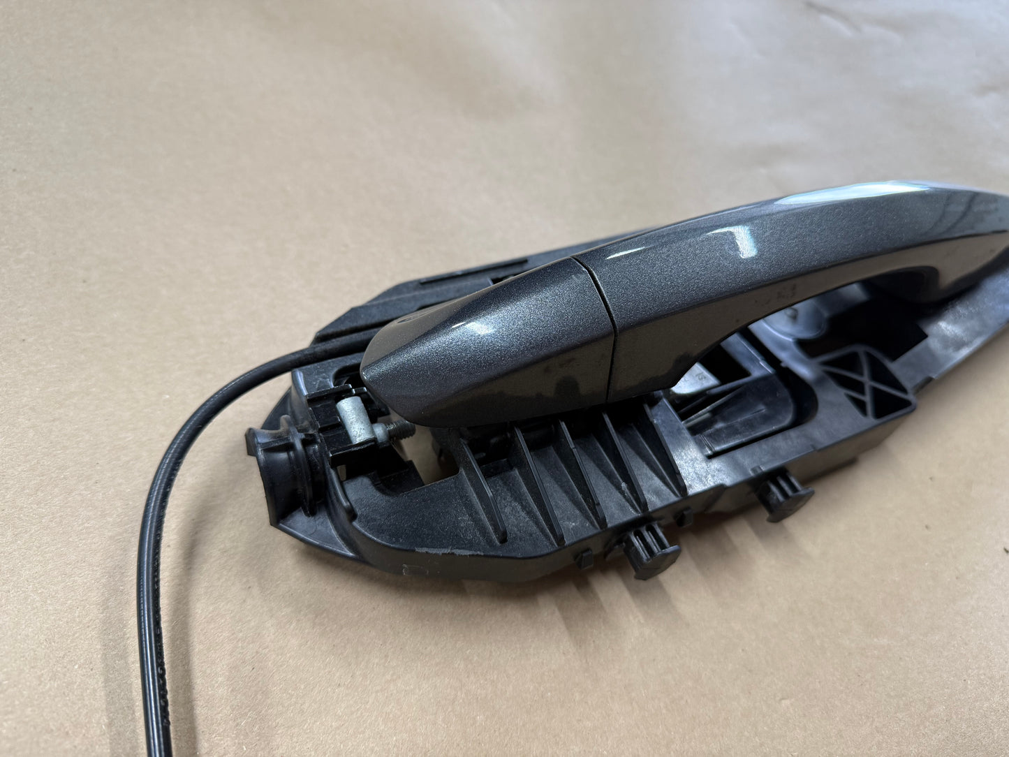 2015-2023 Ford Mustang RH Passenger Side Door Handle "J7"