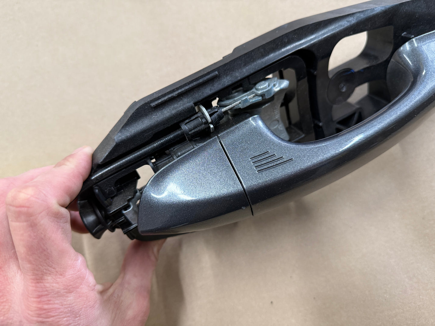 2015-2023 Ford Mustang RH Passenger Side Door Handle "J7"