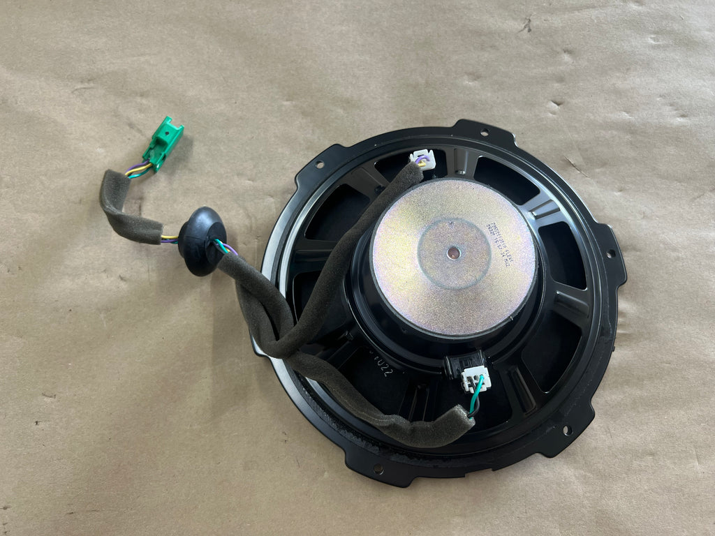 2020 Ford Mustang GT Trunk Subwoofer Sub Speaker