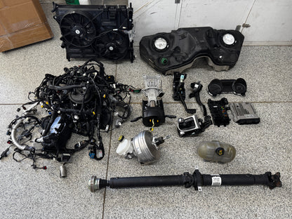 2021 Mustang 5.0 Coyote Gen 3 Engine Drivetrain 10R80 Automatic Auto 34k mi