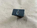 2018-2023 Ford Mustang USB Port OEM 16-17