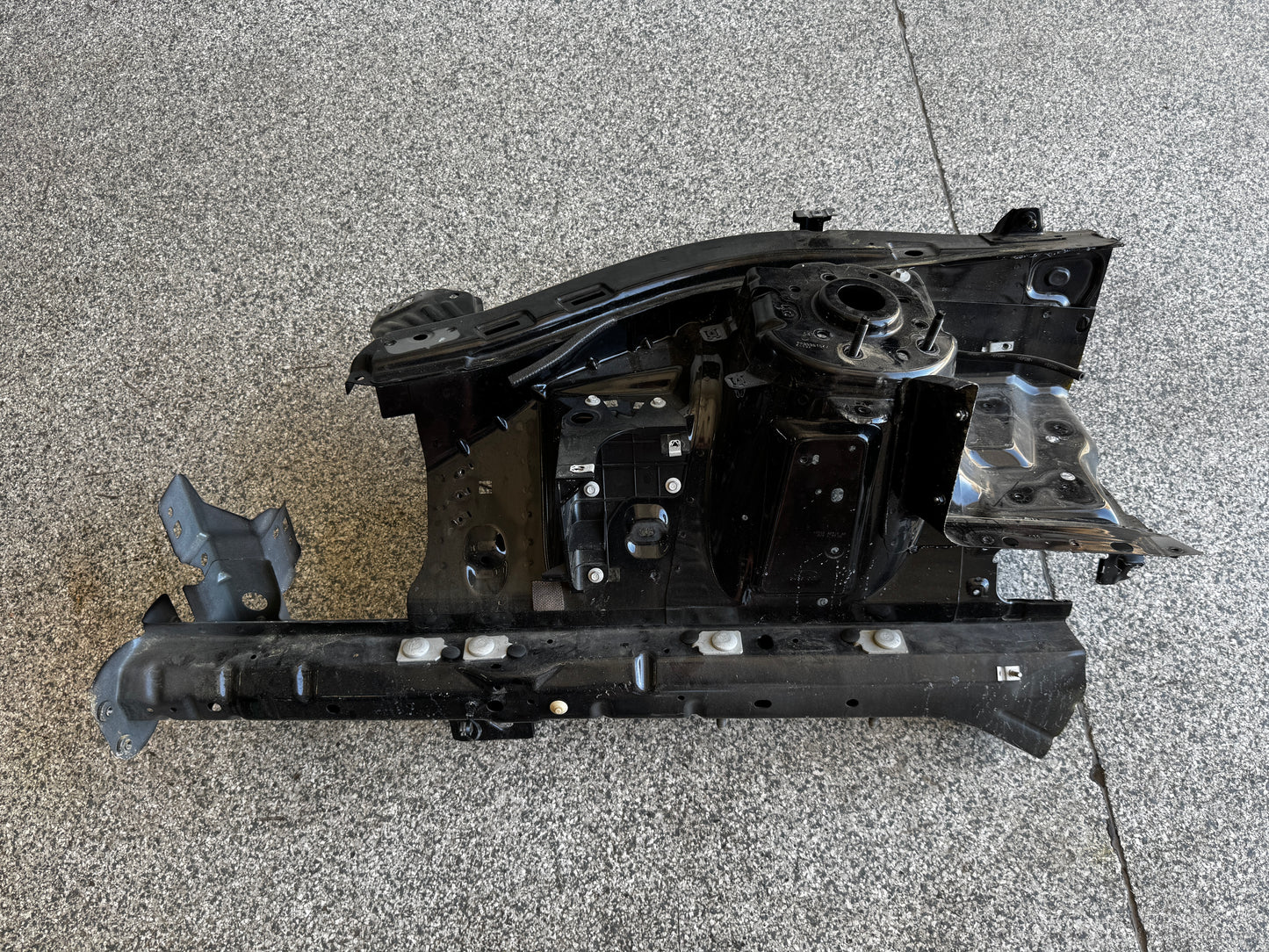 2024-2026 Ford Mustang GT RH Passenger Frame Rail Strut Tower Apron