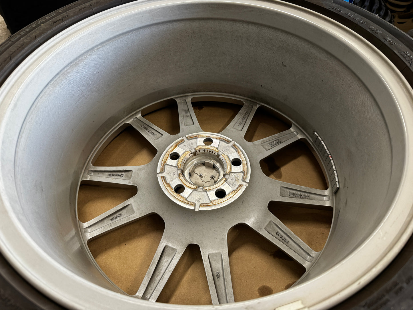 2024-2026 Ford Mustang GT 5.0 19x8.5" Wheel Rim Continental 255/40/19 - OEM