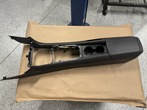 2010-2015 Chevrolet Camaro SS Center Console Assembly