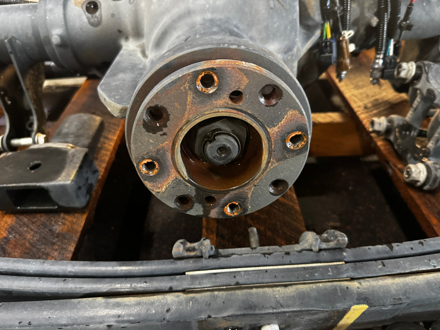 2023-2025 F-250 Super Duty Rear End Axle Assembly 3.31 Differential Gear 34k mi