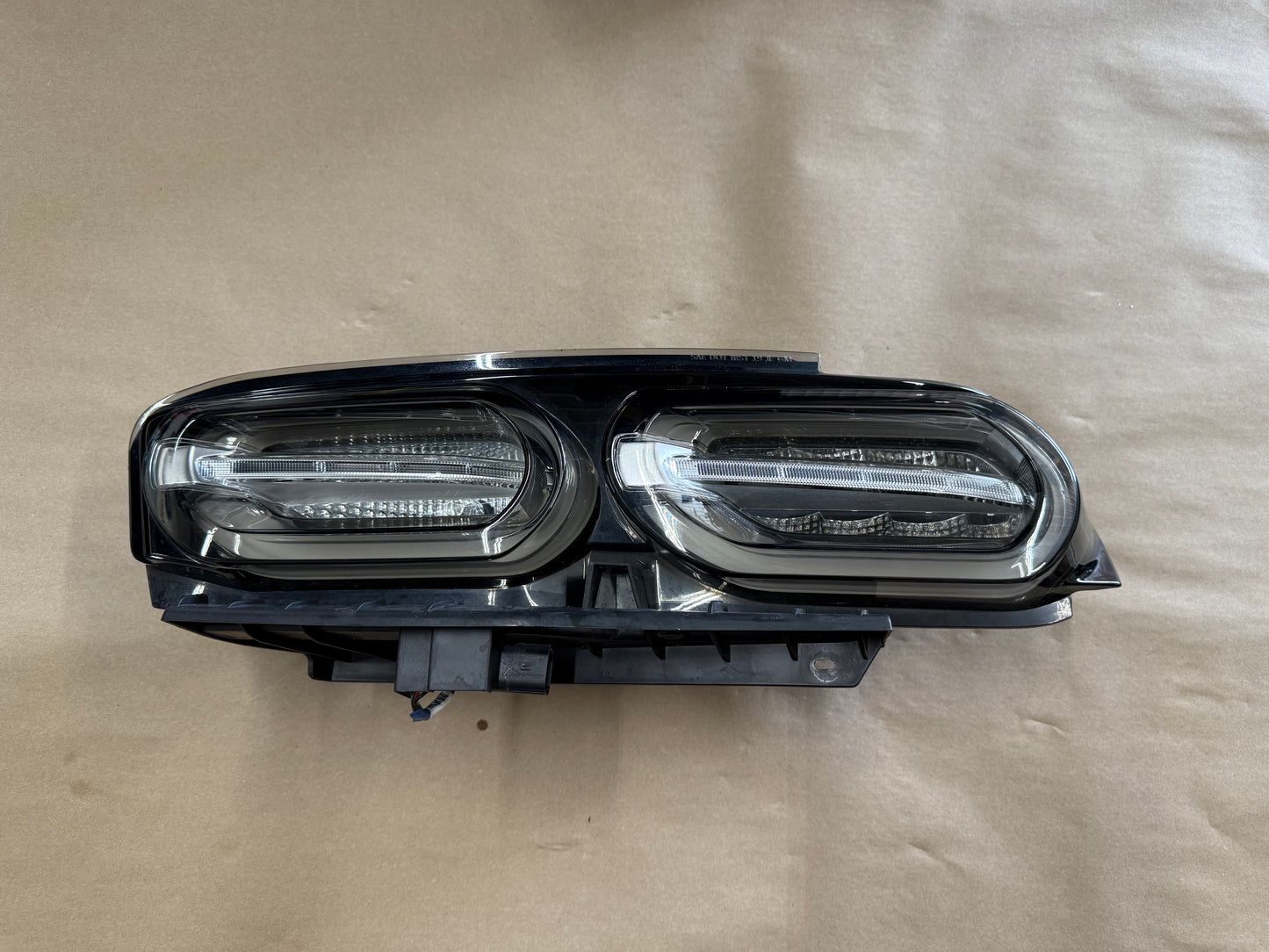 2016-2024 Chevrolet Camaro SS RH Passenger Side Factory LED Tail Light