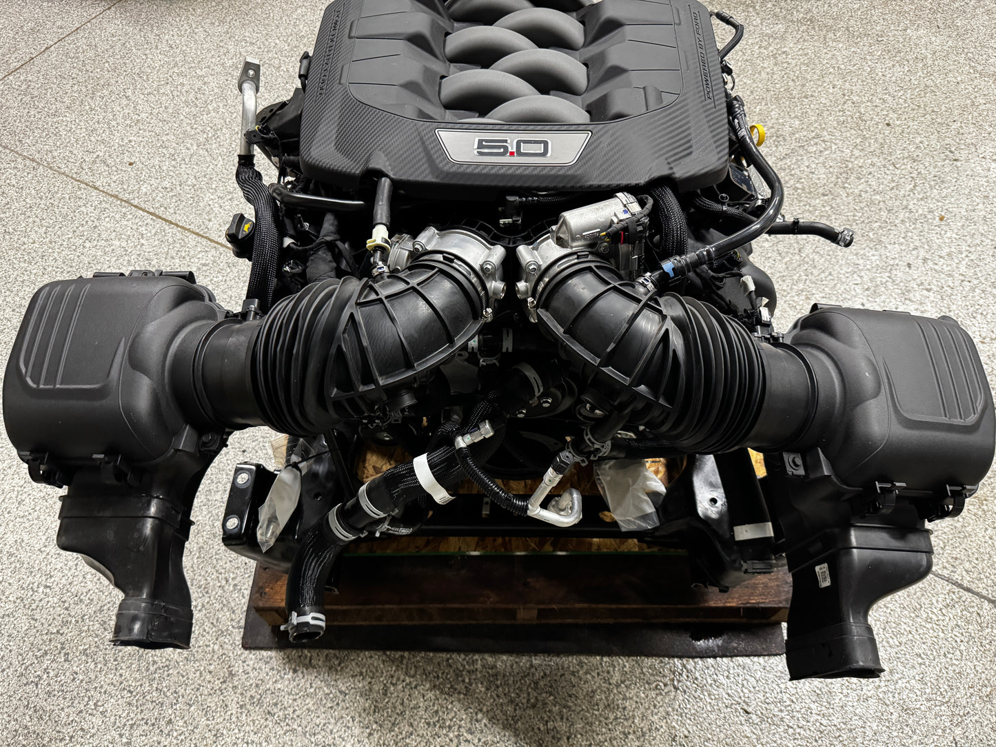 2024 Mustang 5.0 Coyote Dark Horse Gen 4 Engine Drivetrain 10R80Transmission 650