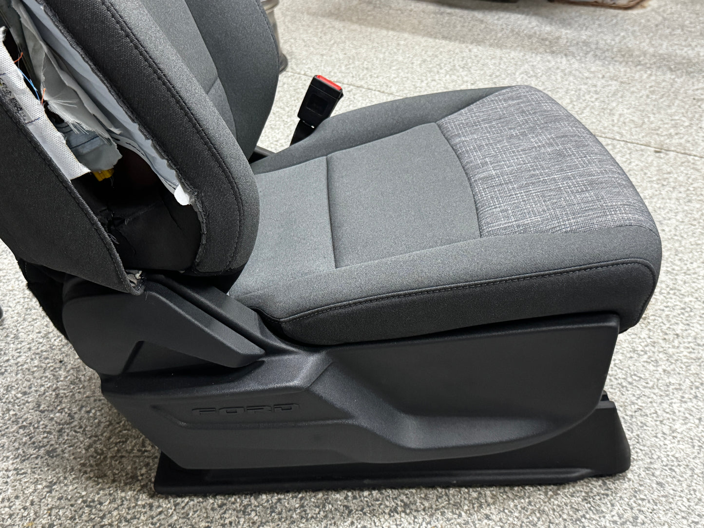 2023-2025 Ford F-250 F-350 Super Duty Front Rear Grey Cloth Seats