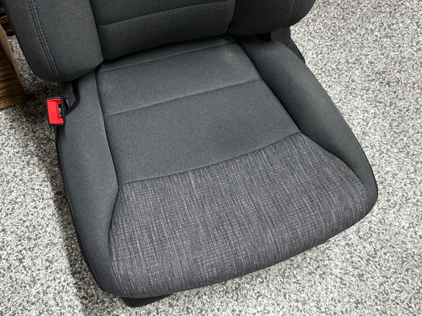 2023-2025 Ford F-250 F-350 Super Duty Front Rear Grey Cloth Seats