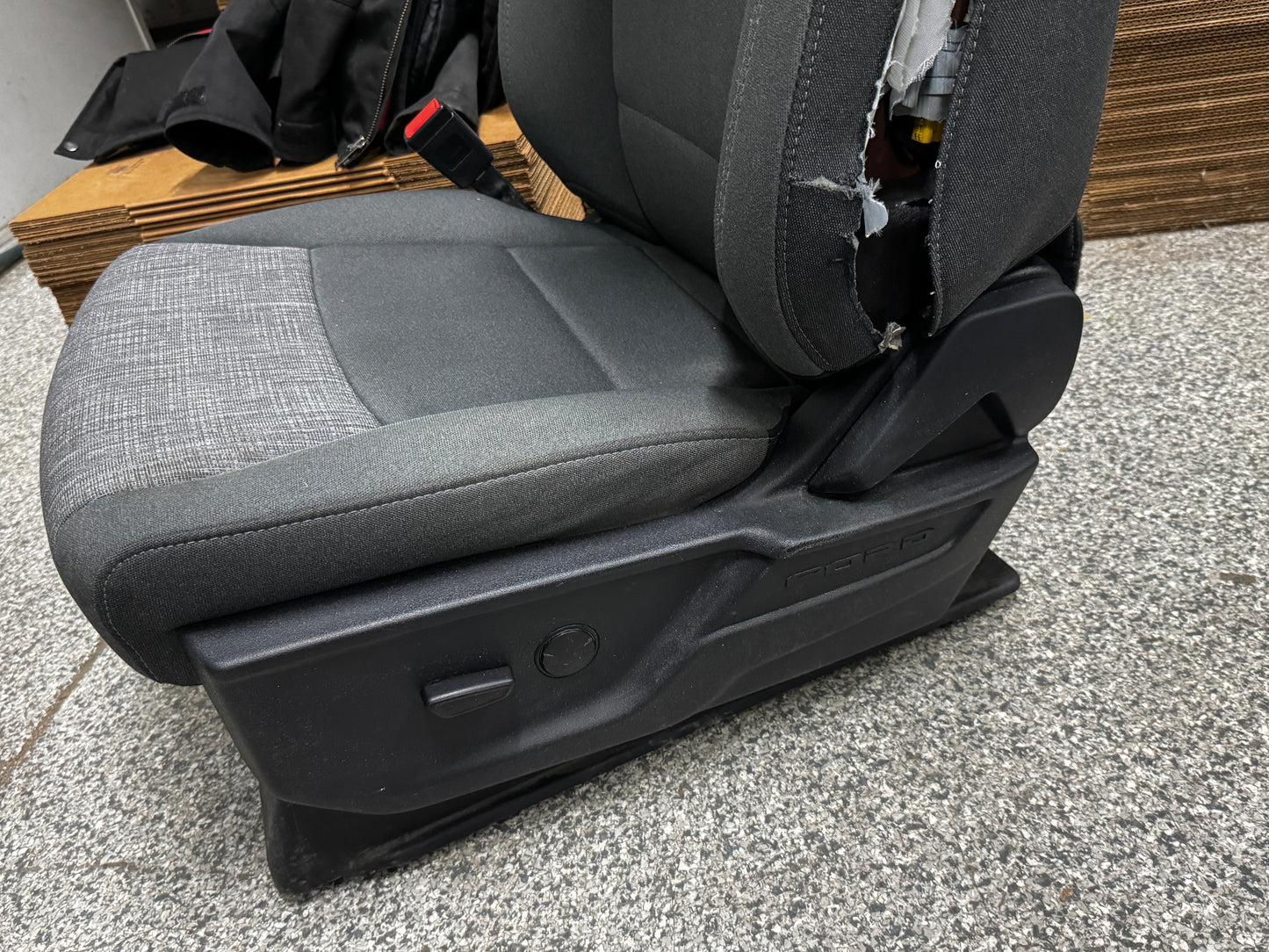 2023-2025 Ford F-250 F-350 Super Duty Front Rear Grey Cloth Seats