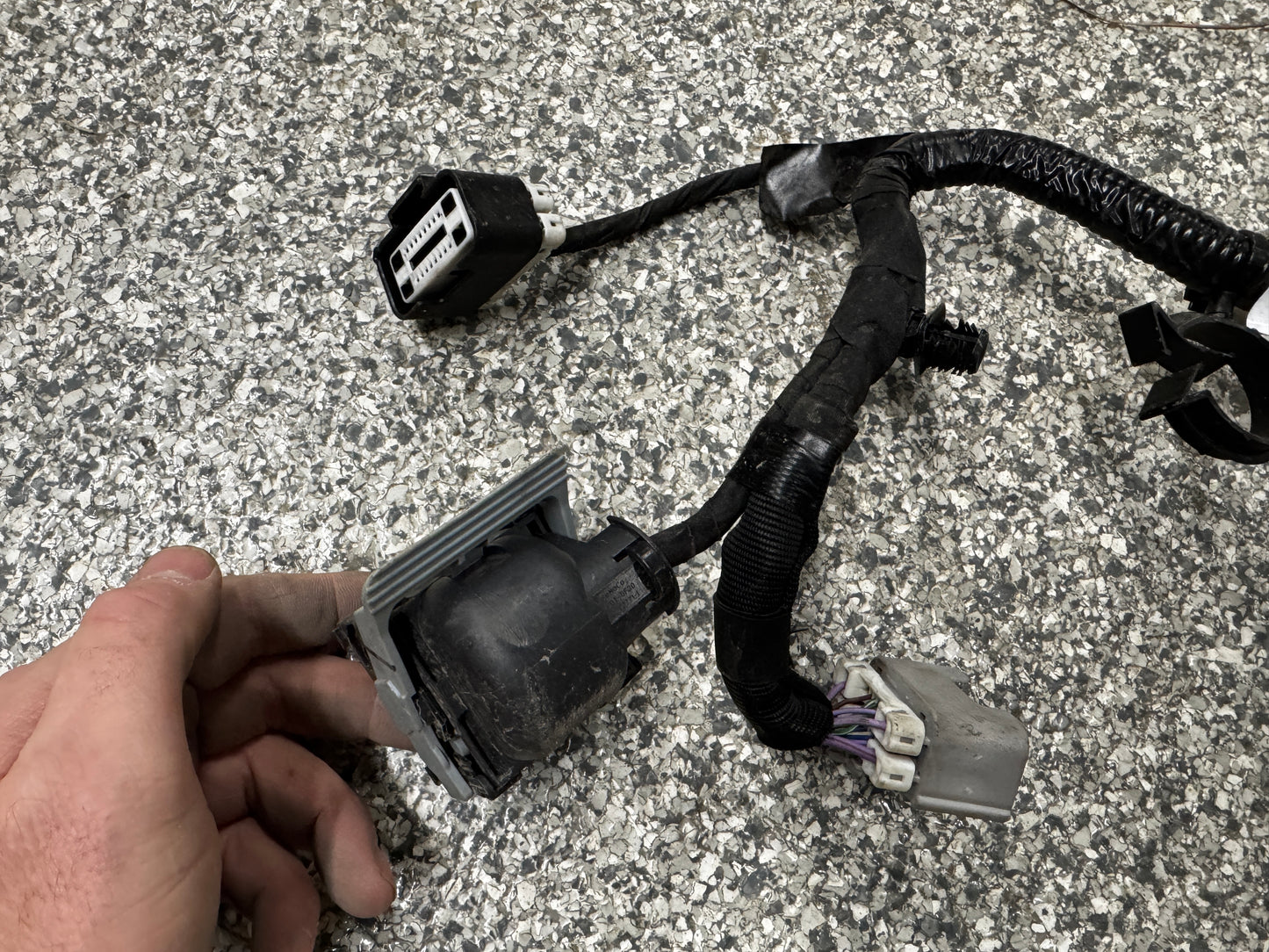 2023-2025 F-250 Super Duty  DIESEL FUEL TANK PUMP SENDER Wiring RC3T-14406-DB