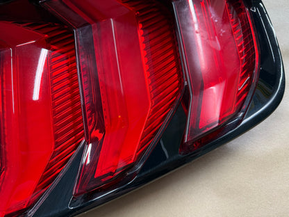 2018-2023 Ford Mustang GT V6 EcoBoost Tail Light RH Passenger Side LED