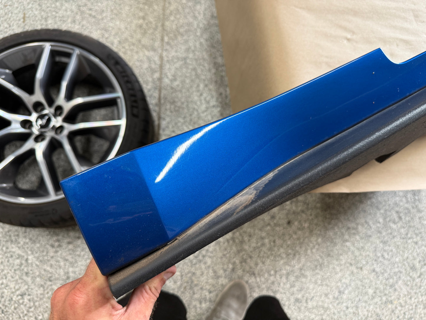 2015-2023 Mustang GT V6 LH Side Skirt Molding Driver Side "N6"