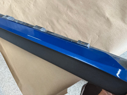 2015-2023 Mustang GT V6 LH Side Skirt Molding Driver Side "N6"