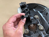 2021-2023 Ford Mustang 5.0 GT LH Driver Side Front Spindle Knuckle Hub 4 Bolt