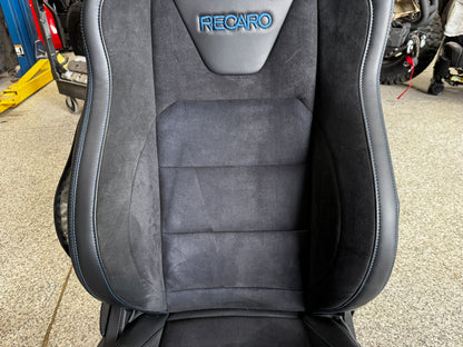 2024-2026 Ford Mustang Dark Horse Recaros Coupe Front & Rear Seats - OEM