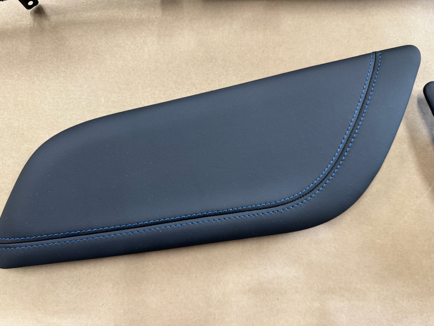 2024-2026 Ford Mustang Dark Horse Center Console Top Leather Wrapped Blue Stitch