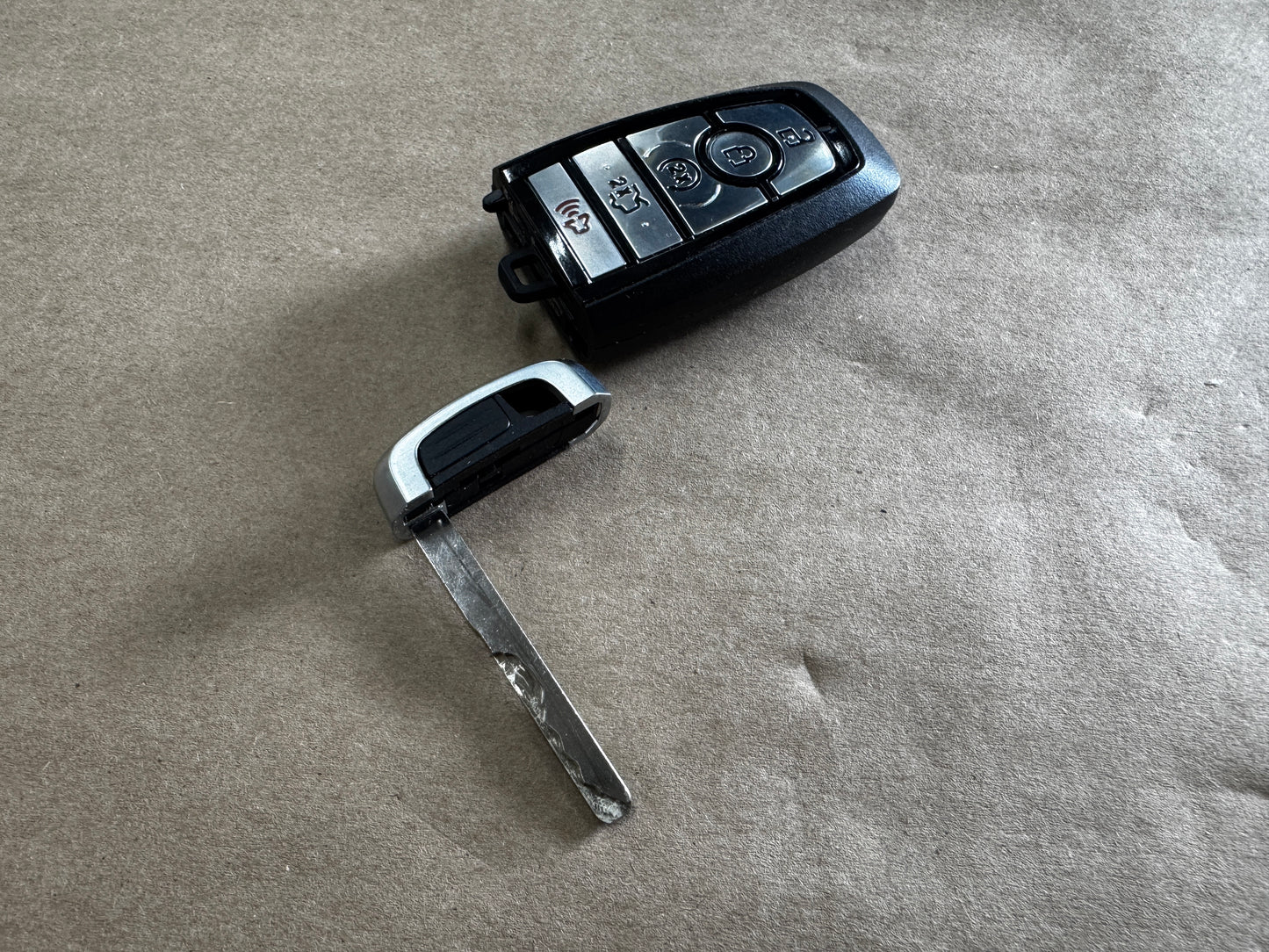 2024-2026 Ford Mustang Automatic Key Fob