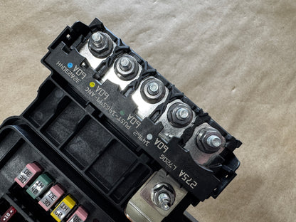 2024-2026 Ford Mustang GT Engine Bay Fuse Box Under Hood NO Damage