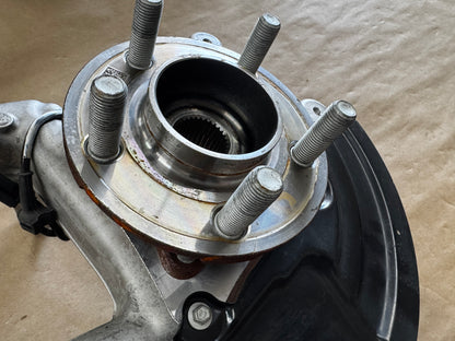 2024-2026 Ford Mustang GT LH Driver Side Rear Spindle Knuckle Hub - OEM
