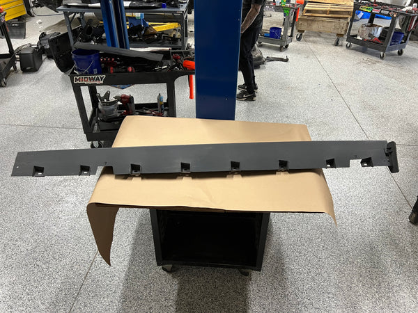 2015-2023 Ford Mustang GT V6 LH Driver Side Skirt Molding Side “Black”