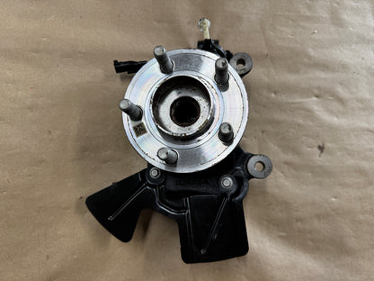 2024-2026 Mustang GT LH Driver Side Front Spindle Knuckle Hub Low Mileage - OEM