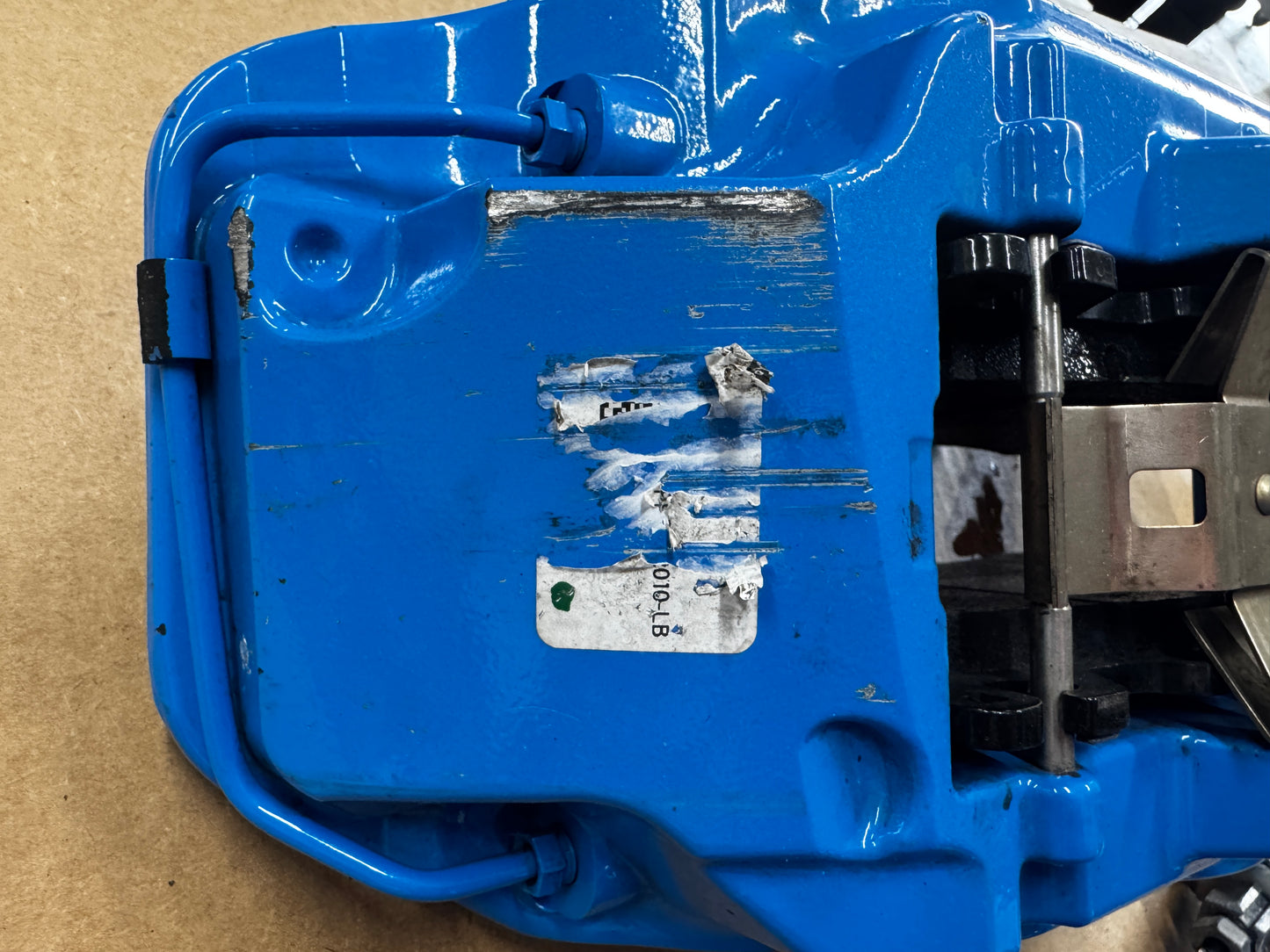2024-2026 Ford Mustang Dark Horse 6 Piston Front Brake Calipers OEM Brakes