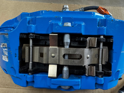 2024-2026 Ford Mustang Dark Horse 6 Piston Front Brake Calipers OEM Brakes