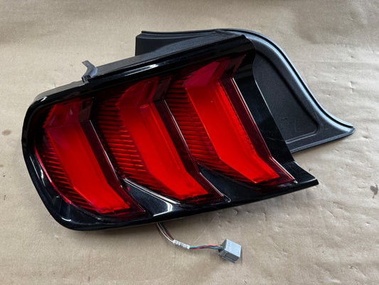 2018-2023 Ford Mustang GT350 GT V6 EcoBoost Tail Light LH Driver Side LED