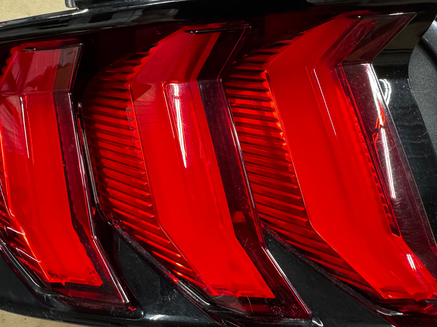 2018-2023 Ford Mustang GT350 GT V6 EcoBoost Tail Light LH Driver Side LED