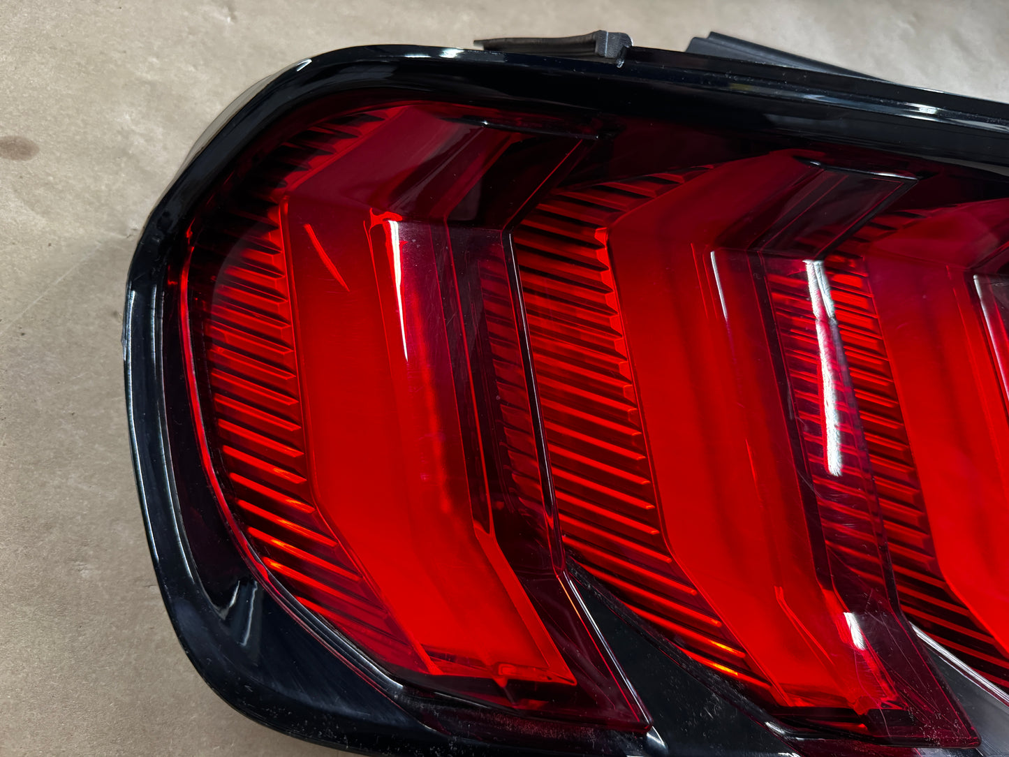 2018-2023 Ford Mustang GT350 GT V6 EcoBoost Tail Light LH Driver Side LED