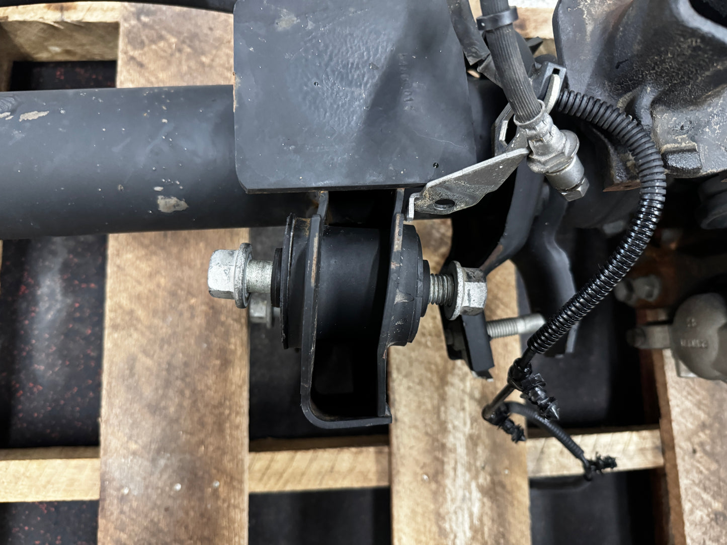 2023-2025 F-250 Super Duty Front Axle 3.73 Differential Gear 4x4 34k miles