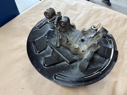 2021-2023 Ford Mustang 5.0 GT RH Passenger Side Front Spindle Knuckle Hub 4 Bolt