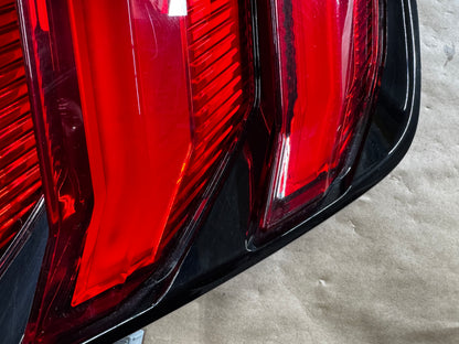 2018-2023 Ford Mustang GT V6 EcoBoost Tail Light RH Passenger Side LED