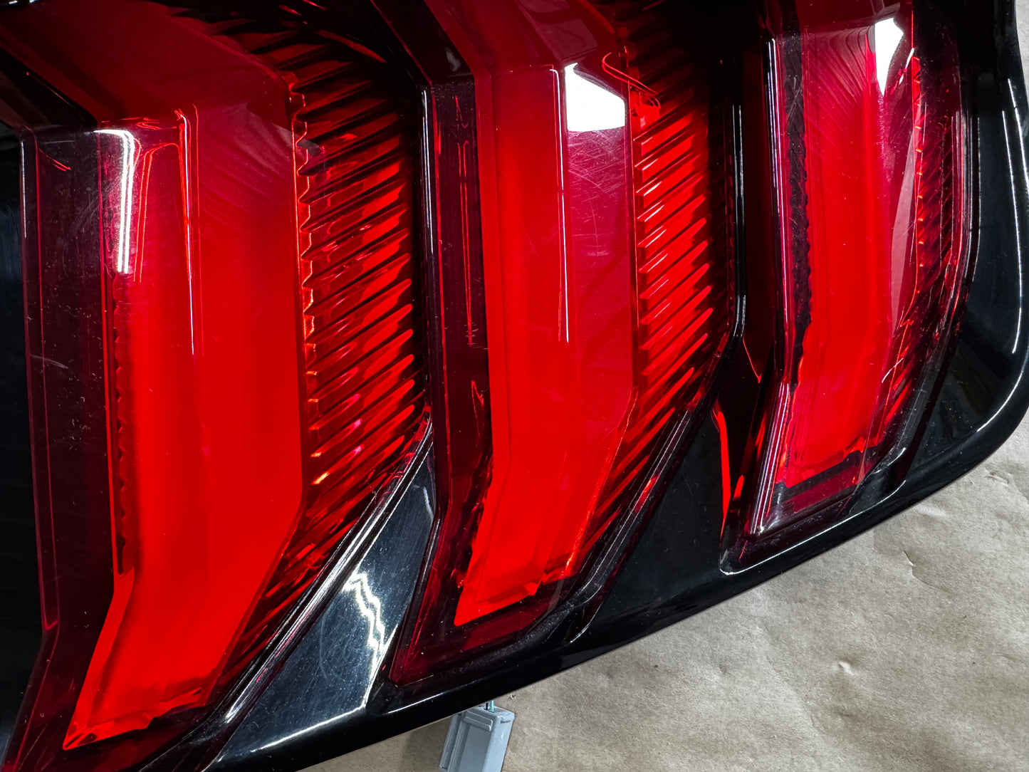 2018-2023 Ford Mustang GT V6 EcoBoost Tail Light RH Passenger Side LED