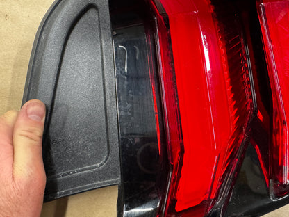 2018-2023 Ford Mustang GT V6 EcoBoost Tail Light RH Passenger Side LED