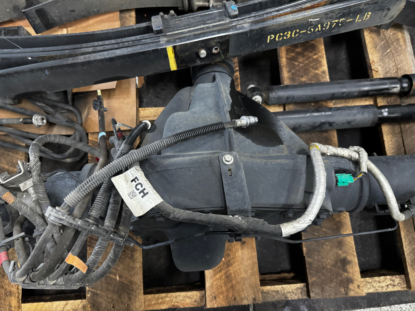 2023-2025 F-250 Super Duty Rear End Axle Assembly 3.73 Differential Gear 34k mi