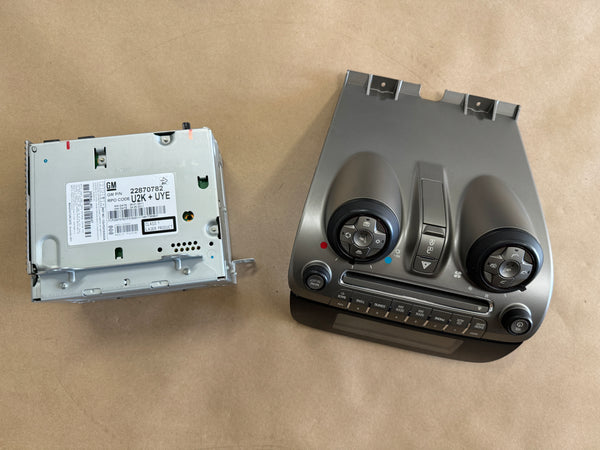 2010-2015 Chevrolet Camaro SS Radio Face Plate Head Unit GM – OEM